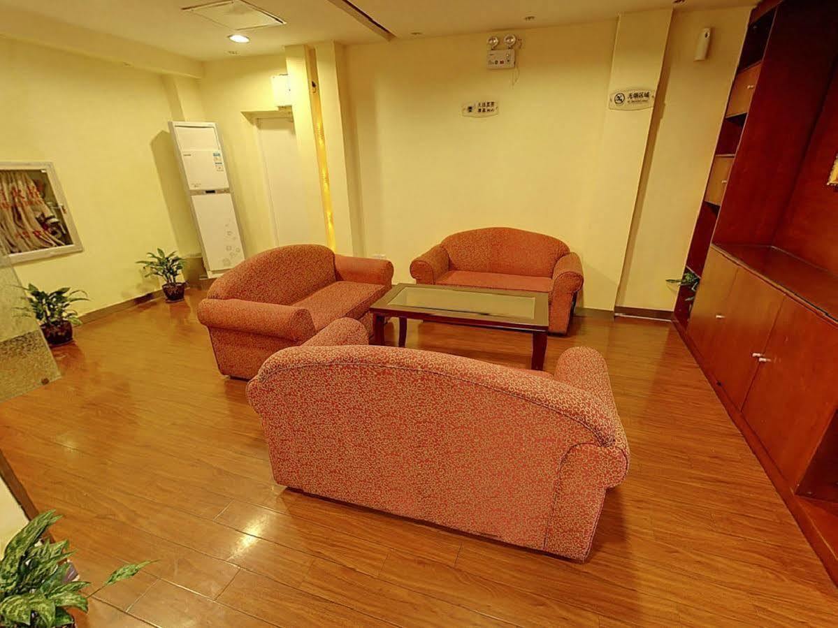 Hanting Express Shanghai Lujiazui Minsheng Road エクステリア 写真