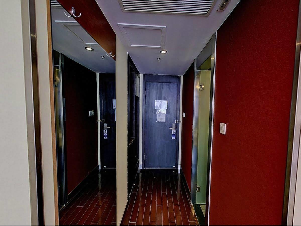 Hanting Express Shanghai Lujiazui Minsheng Road エクステリア 写真
