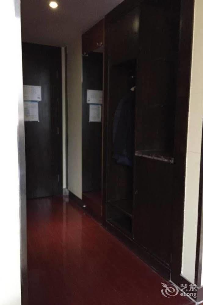 Hanting Express Shanghai Lujiazui Minsheng Road エクステリア 写真