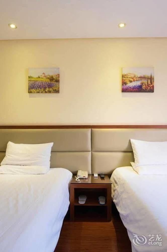 Hanting Express Shanghai Lujiazui Minsheng Road エクステリア 写真